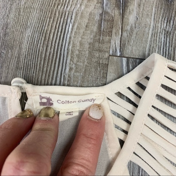 Colton Candy Creamy White Tank with Cut Out Strappy Detail Size Small - Picture 11 of 15